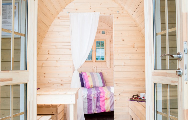 Camping pod 2.4 x 4.8 interior