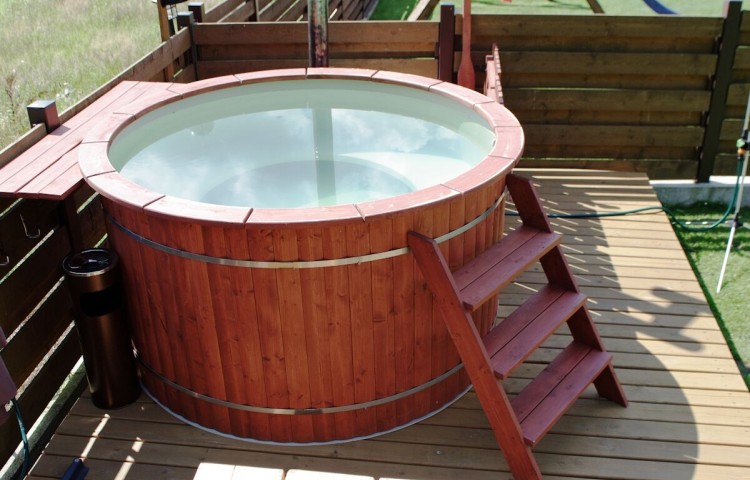 Polypropylene Hot Tub