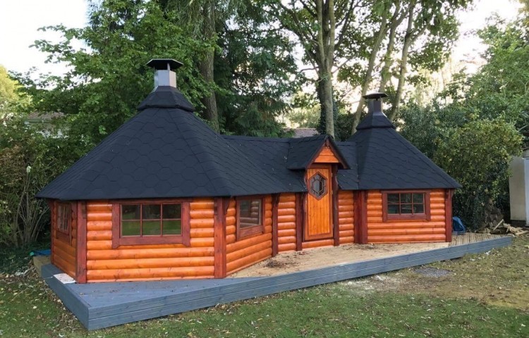 Grill Cabin 9.2 + 9.2 m²